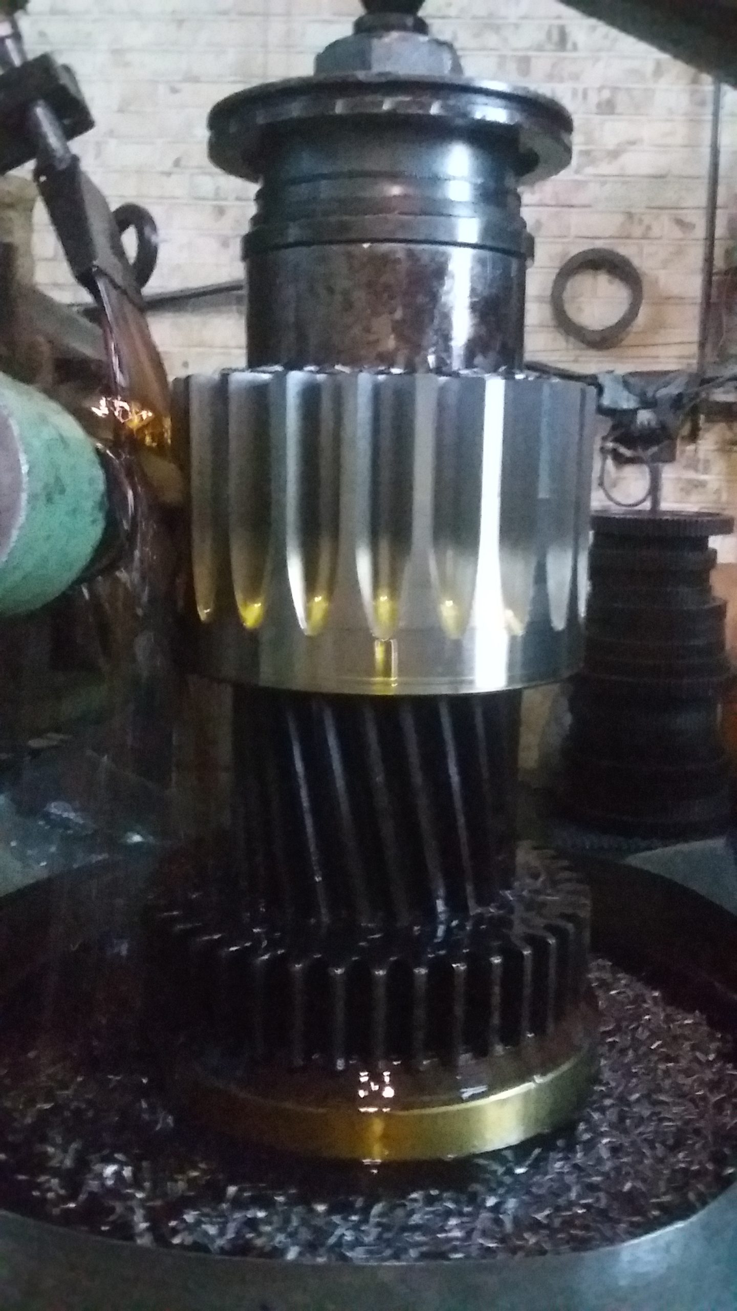 طراحی و ساخت چرخ دنده ساده 7 چرخ دنده ساده